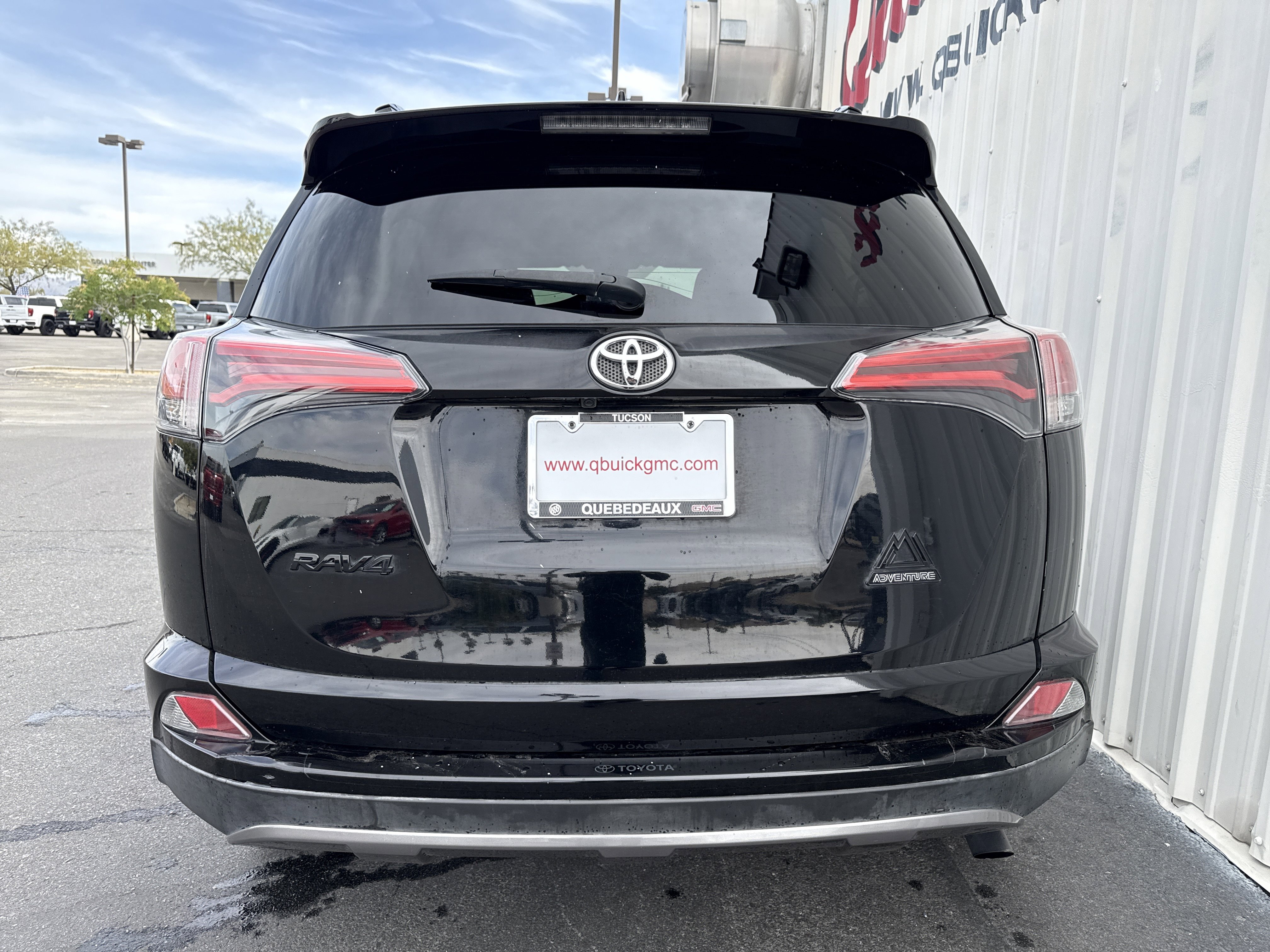 Used 2018 Toyota RAV4 Adventure image 7