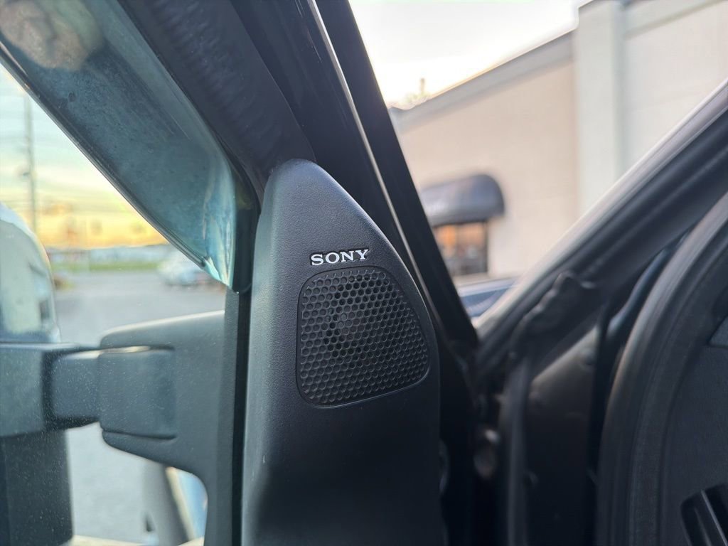 Used 2016 Ford F450 Platinum w/ FX4 Off Road Package AWD/4WD image 29