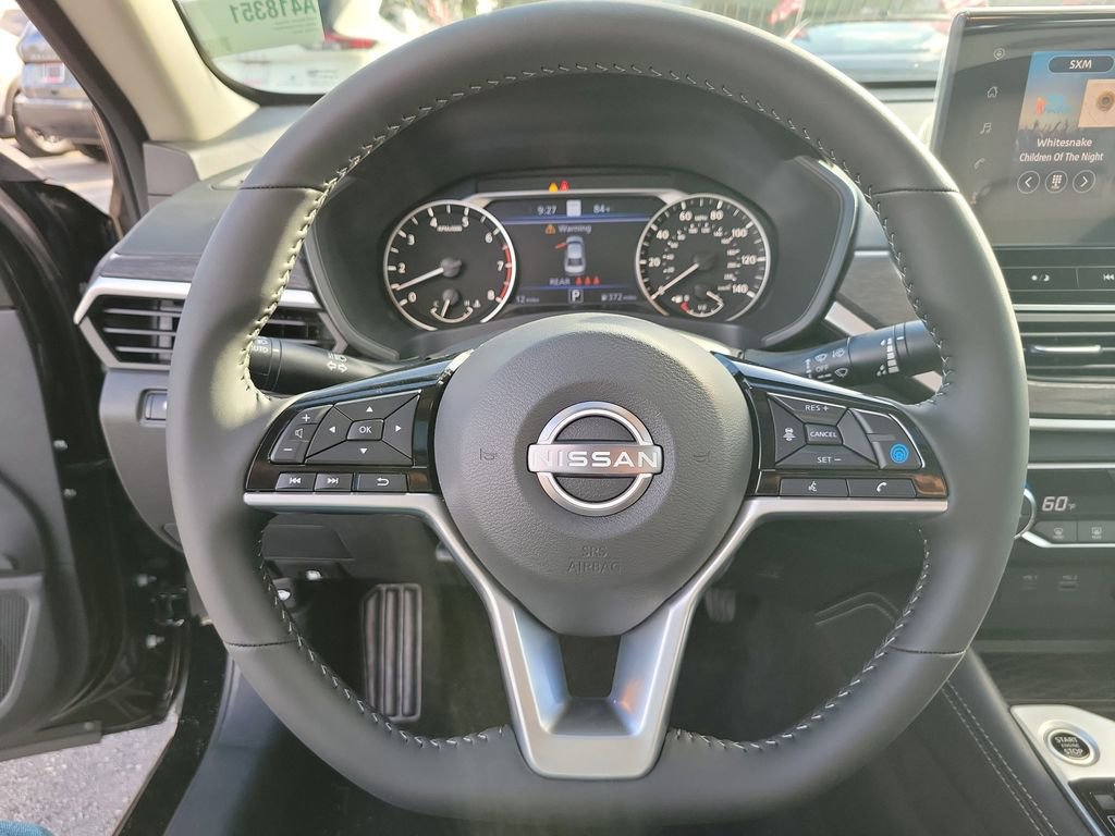 Used 2025 Nissan Altima 2.5 SV w/ SV Premium Package FWD image 17