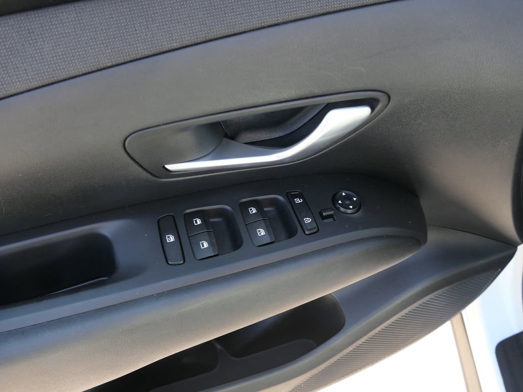 Certified 2023 Hyundai Tucson SEL w/ Convenience Package FWD image 13