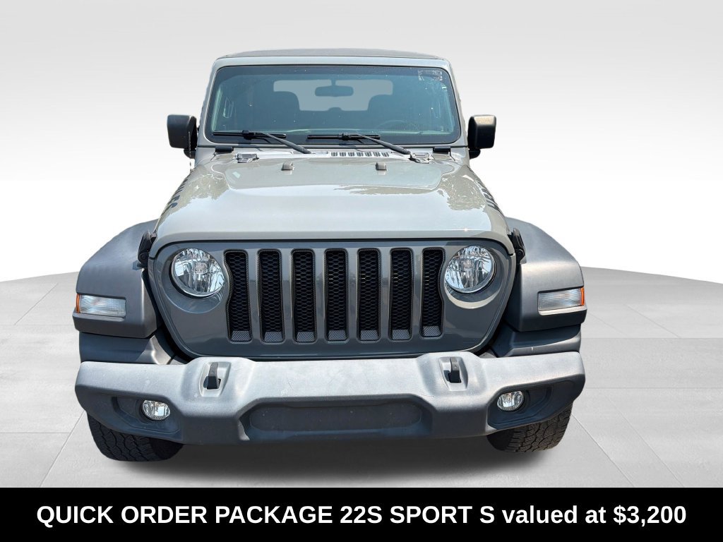 Used 2021 Jeep Wrangler Sport AWD/4WD image 2