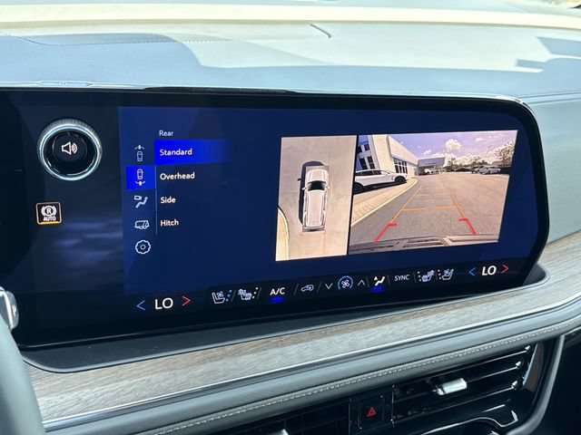 New 2026 Chevrolet Tahoe High Country AWD/4WD image 31