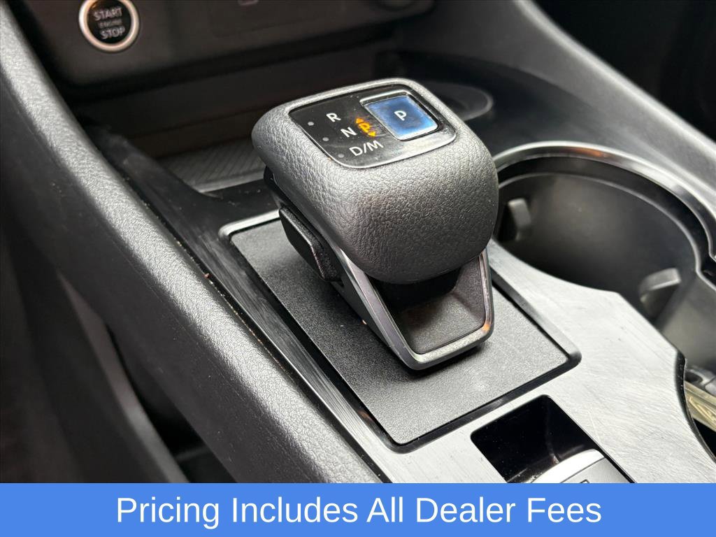 Used 2022 Nissan Rogue SV AWD/4WD image 23