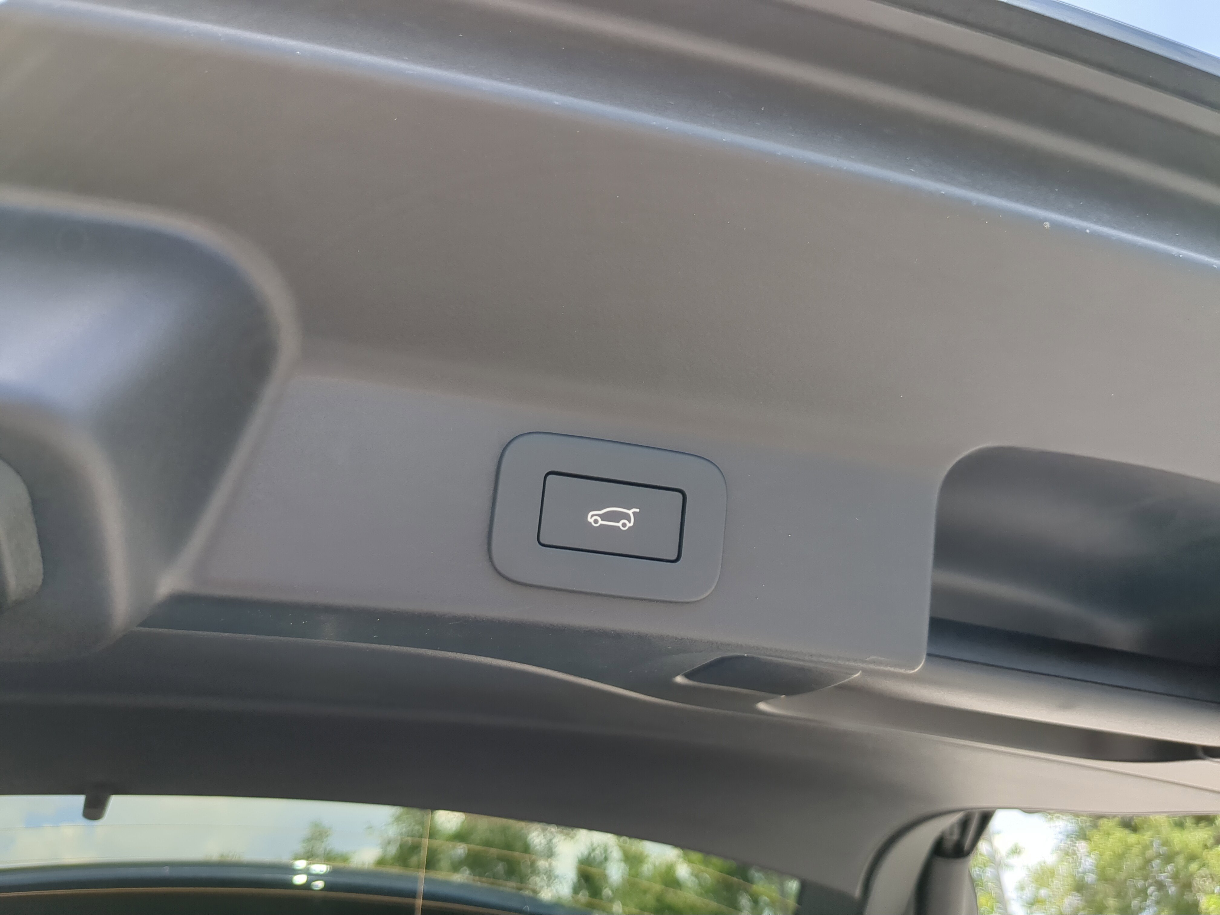 New 2026 Jaguar F-PACE R-Dynamic S image 11