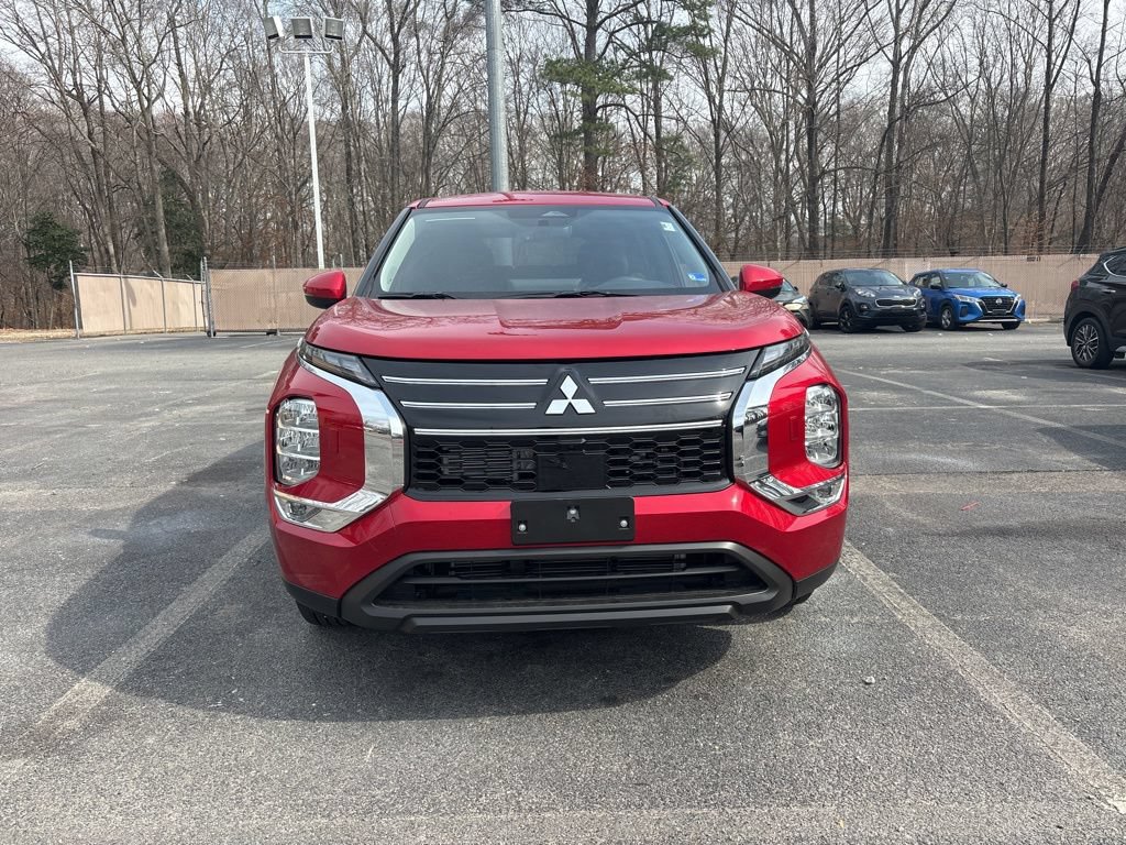 New 2026 Mitsubishi Outlander ES AWD/4WD image 3