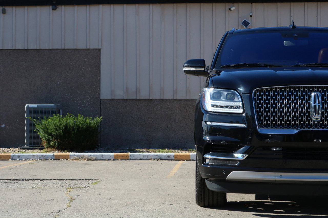 Used 2020 Lincoln Navigator L Reserve w/ Luxury Package image 3