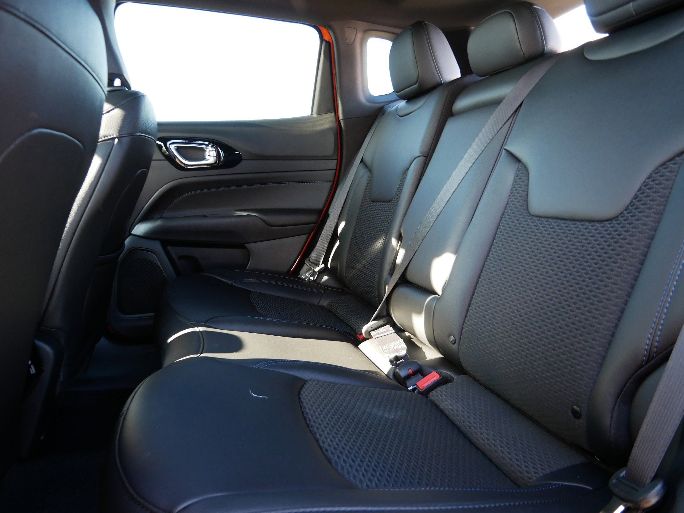 New 2026 Jeep Compass Latitude image 10