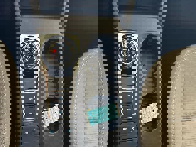 Used 2022 Ford Escape SE w/ Convenience Package image 25