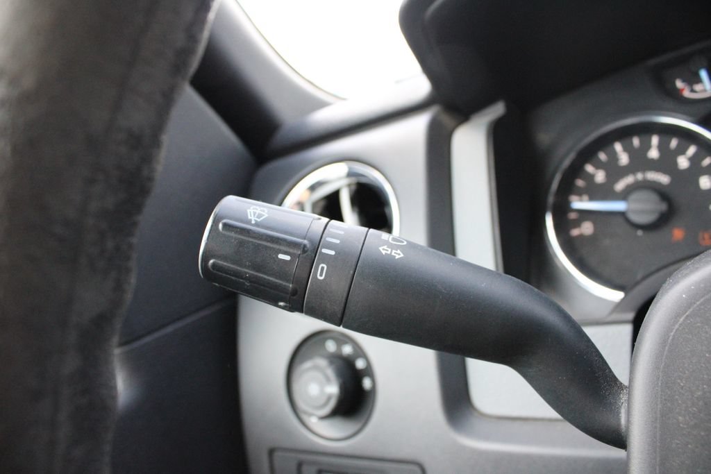 Used 2011 Ford F150 XLT AWD/4WD image 10