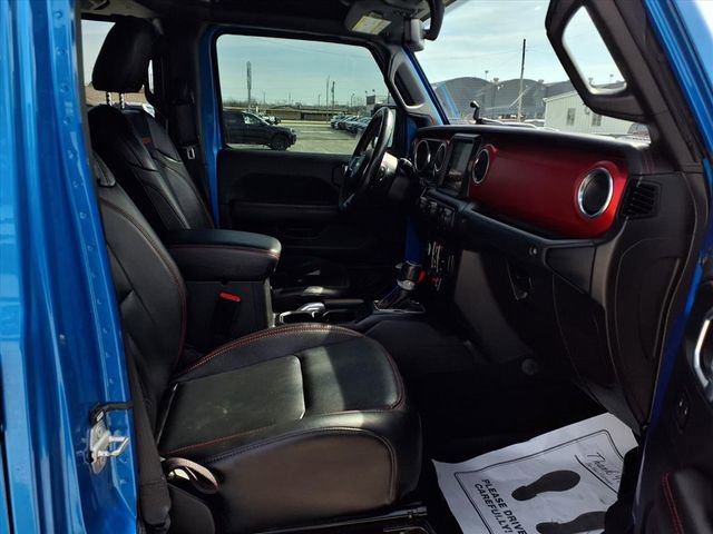 Used 2022 Jeep Gladiator Rubicon w/ Cold Weather Group image 17