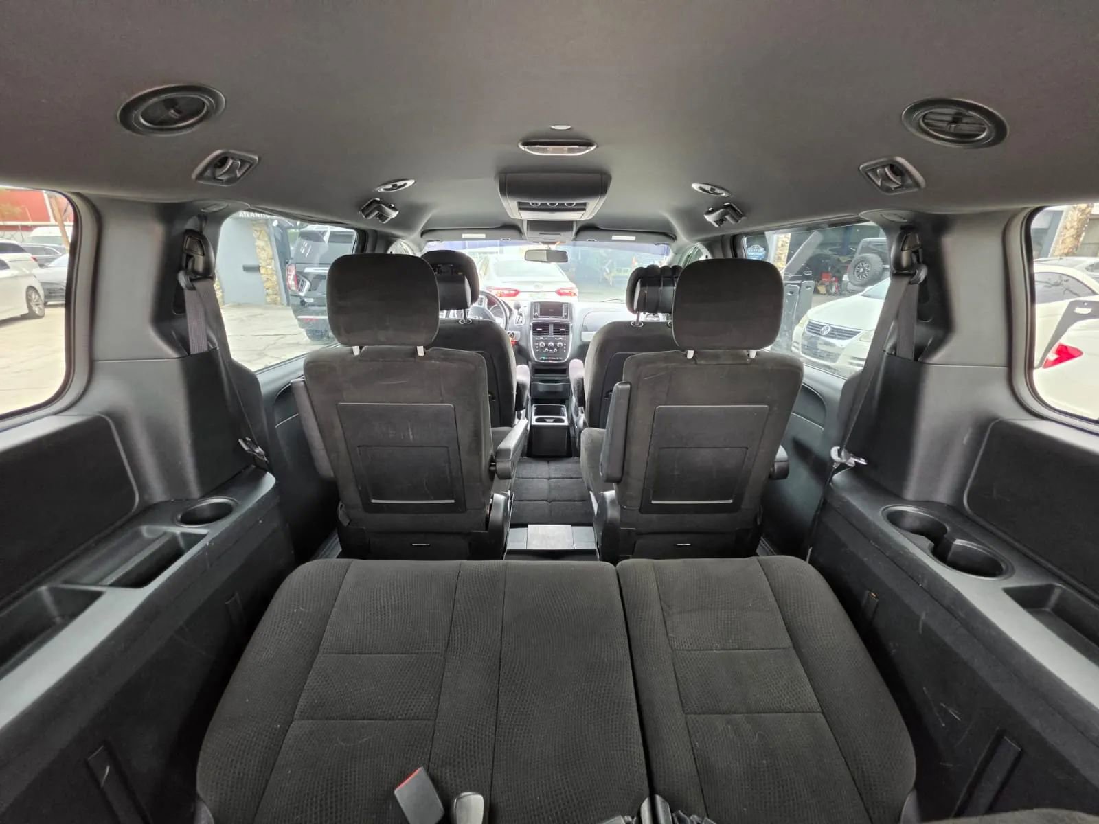 Used 2015 Dodge Grand Caravan SE w/ Quick Order Package 29E SE image 8