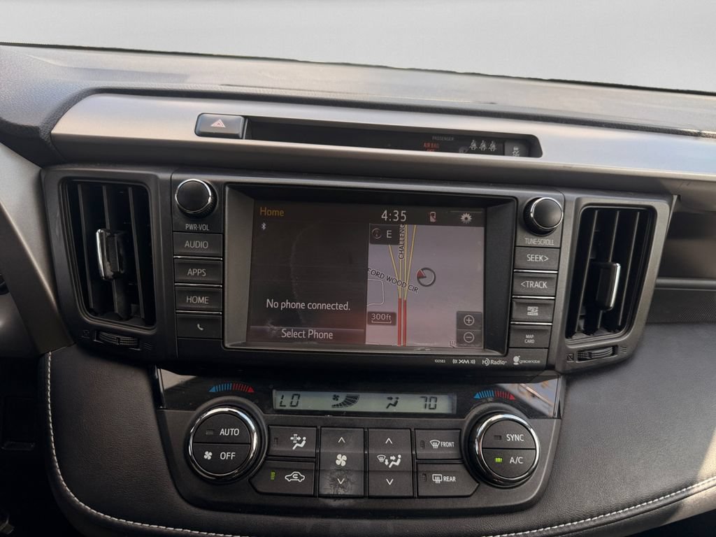 Used 2017 Toyota RAV4 XLE FWD image 14