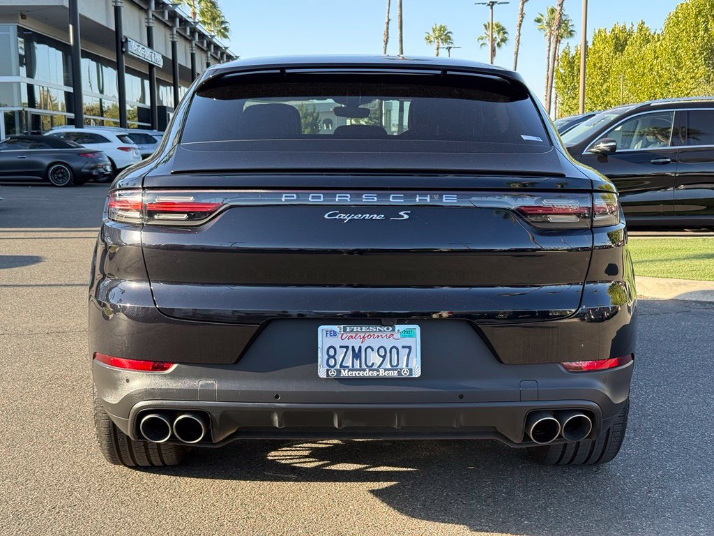 Used 2022 Porsche Cayenne S AWD/4WD image 18