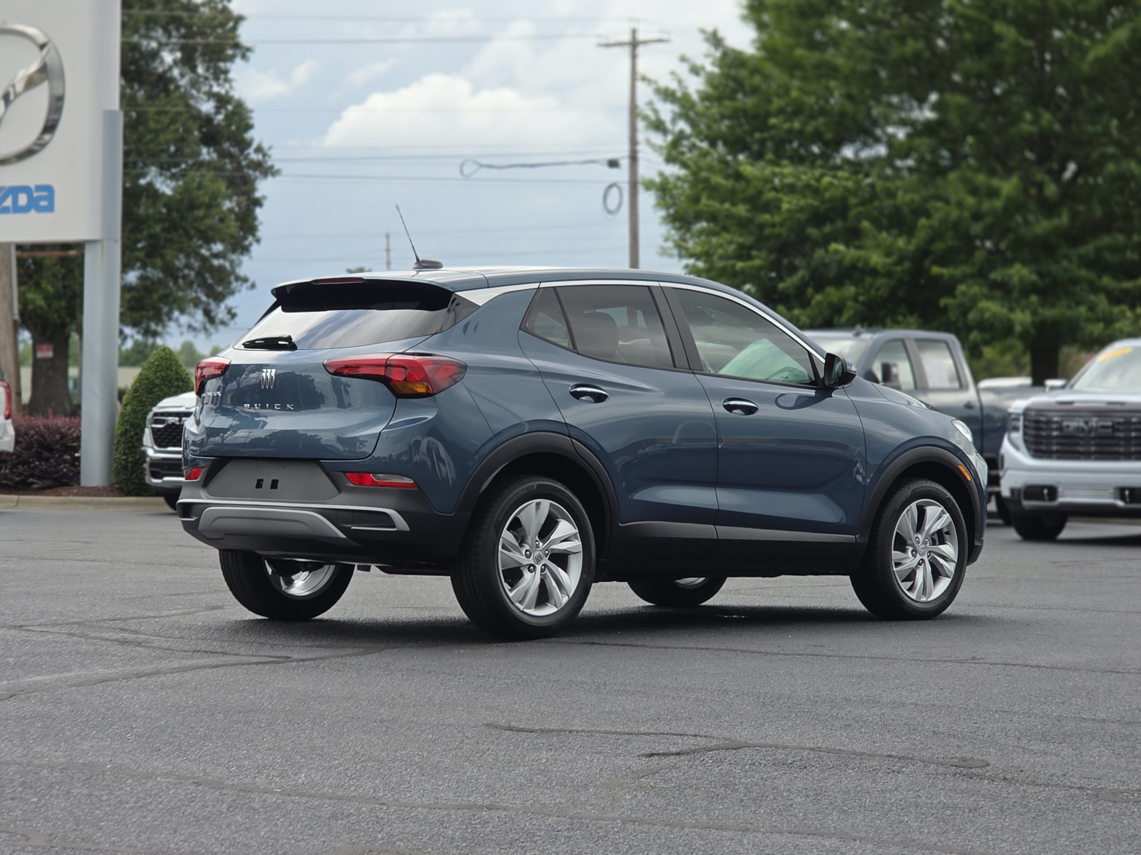 New 2026 Buick Encore GX Preferred w/ Comfort Package FWD image 7