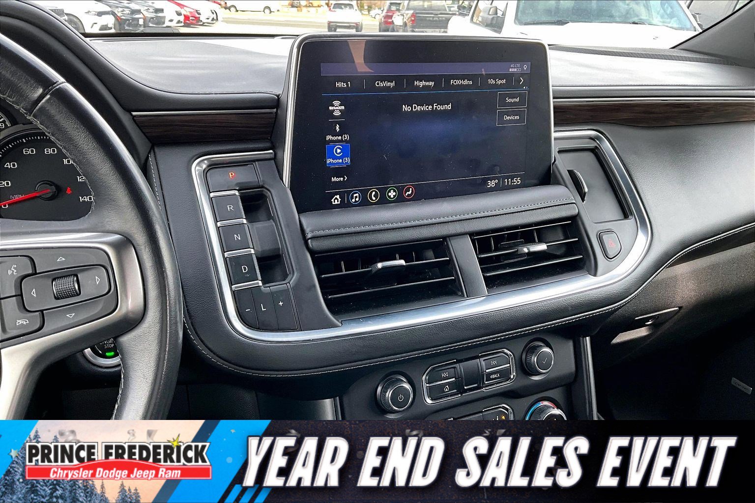 Used 2021 Chevrolet Suburban LT image 6