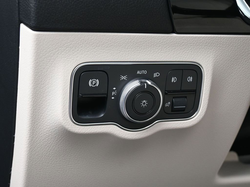 Used 2022 Mercedes-Benz GLA 250 image 15