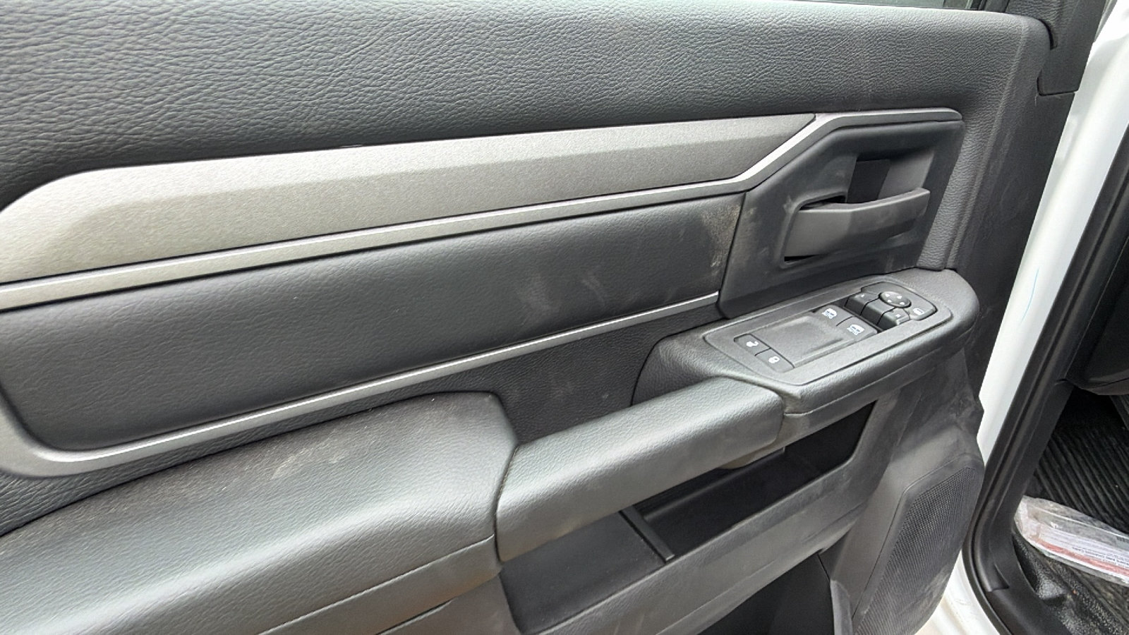 New 2026 RAM 4500 Tradesman w/ Chrome Appearance Group AWD/4WD image 15