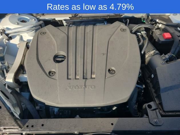 Certified 2023 Volvo XC60 B5 Plus w/ Climate Package image 14