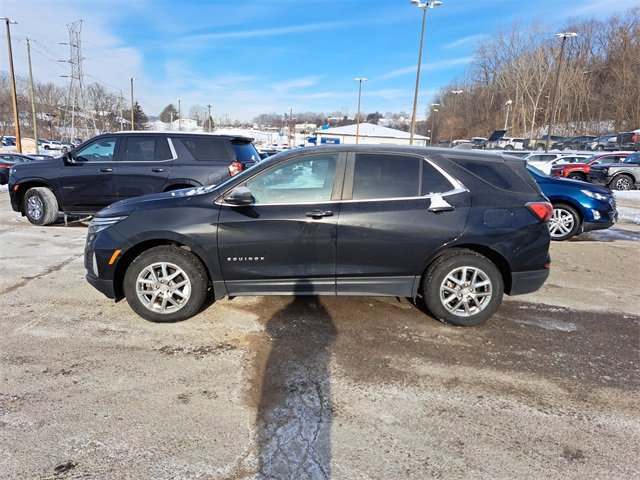 Used 2022 Chevrolet Equinox LT image 2