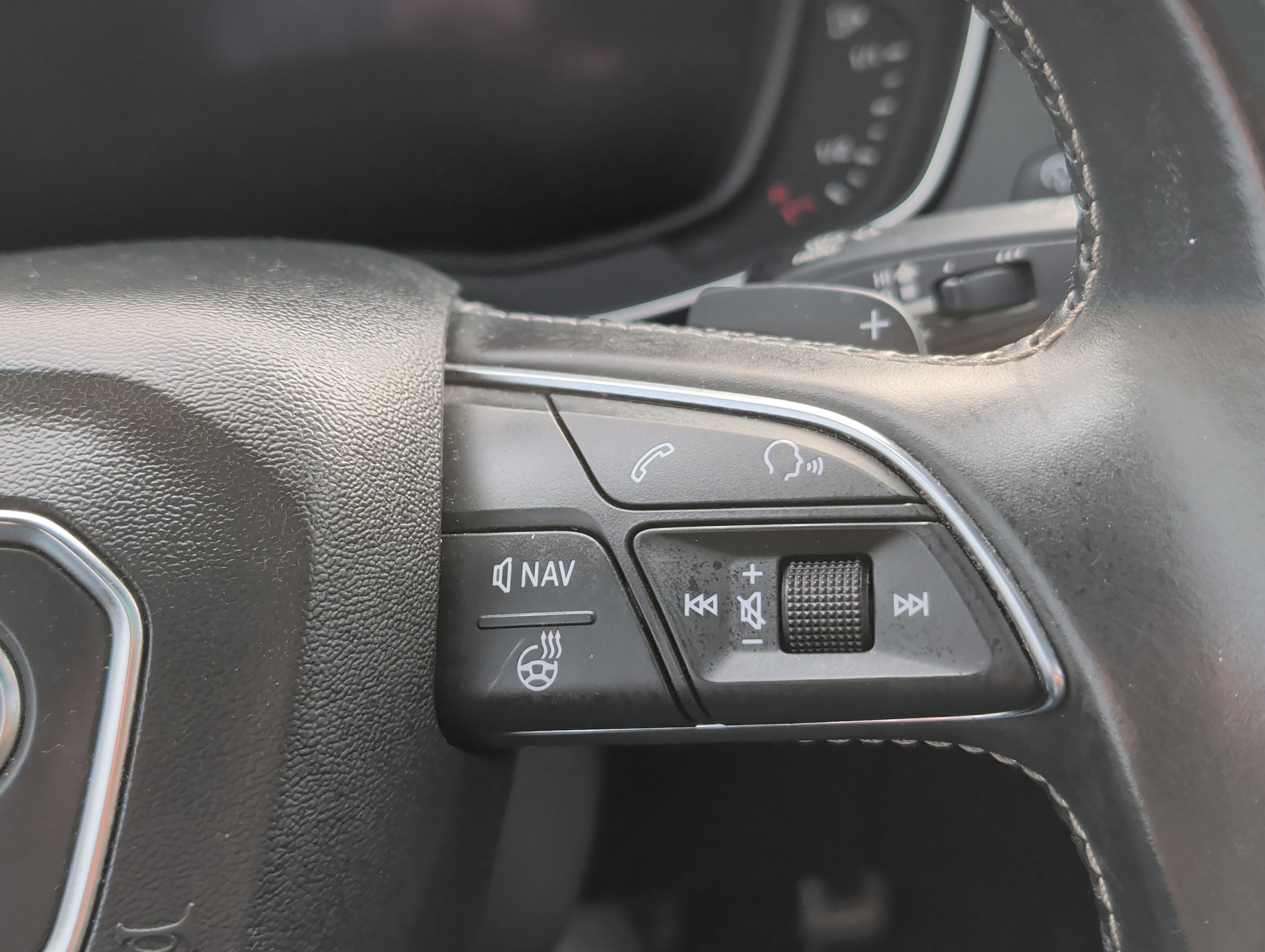 Used 2018 Audi SQ5 Prestige image 28