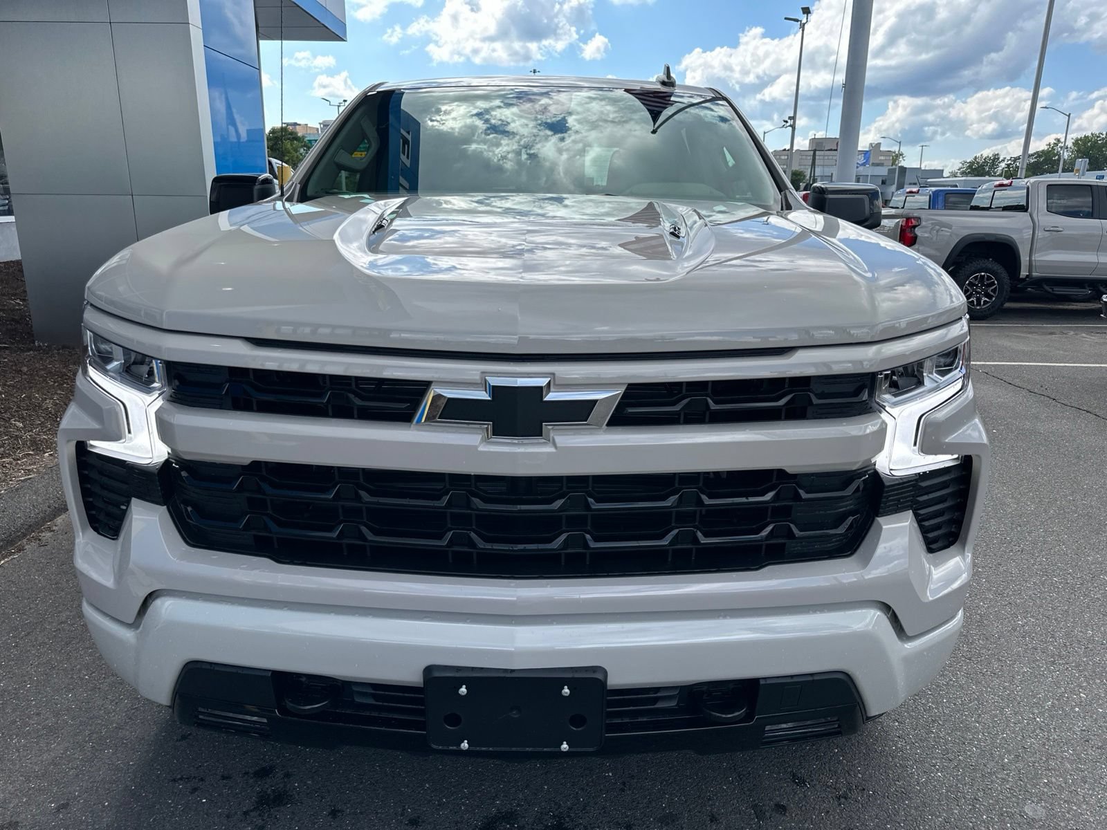New 2026 Chevrolet Silverado 1500 RST w/ Convenience Package II AWD/4WD image 2