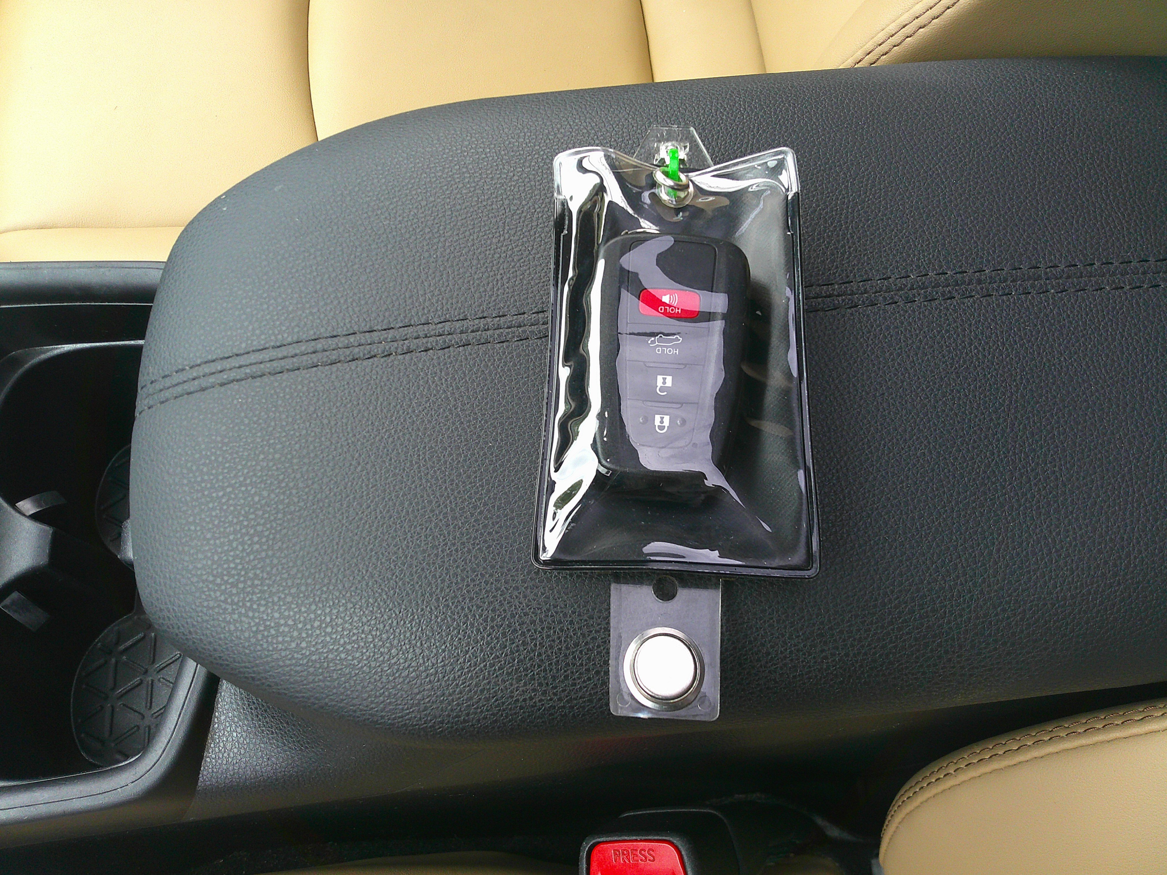 Used 2021 Toyota RAV4 XLE Premium image 37