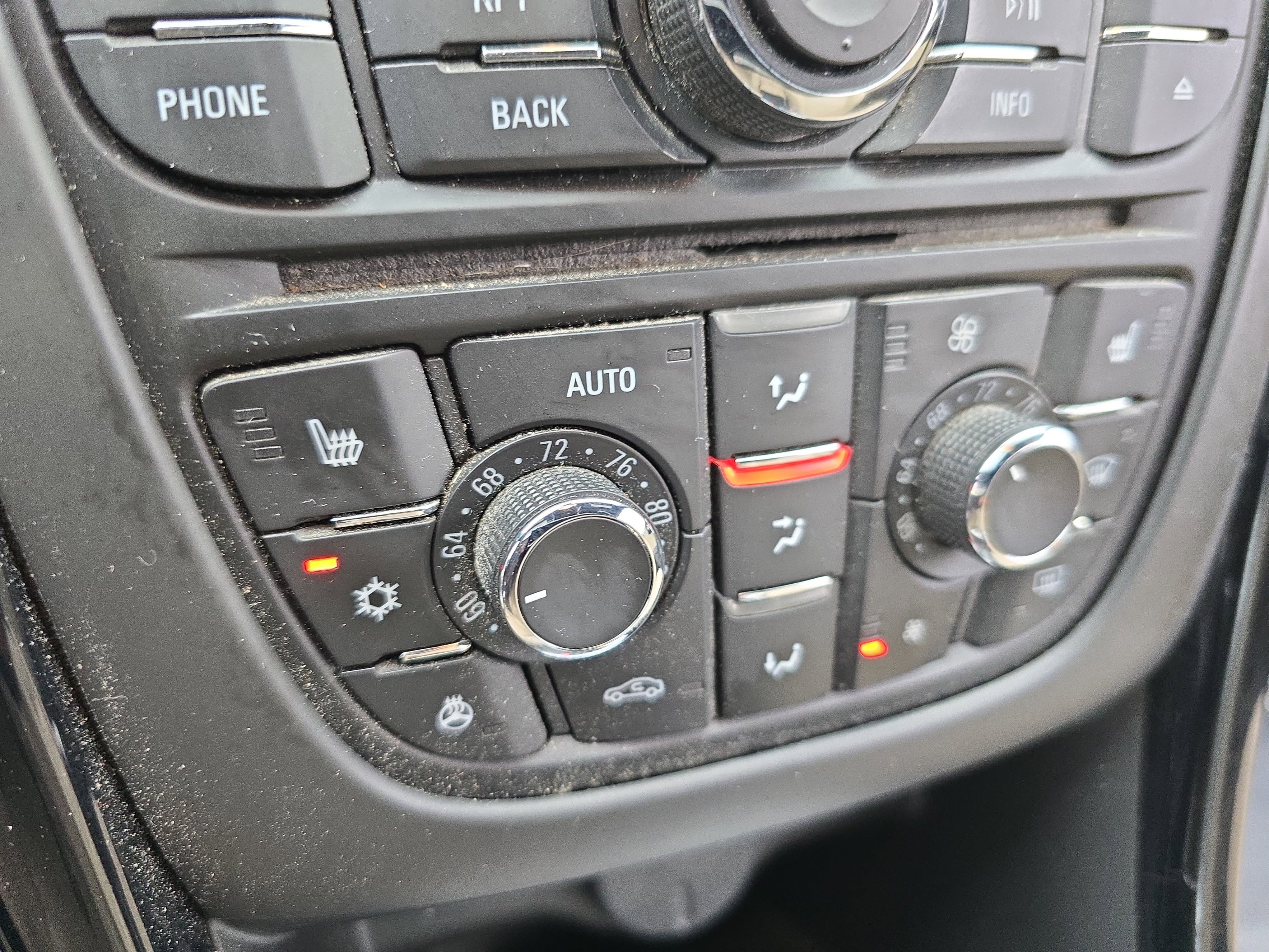 Used 2016 Buick Cascada Premium image 21