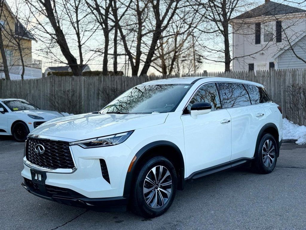 Used 2022 INFINITI QX60 Pure image 2
