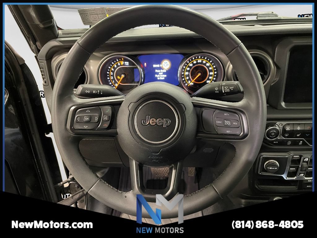 Used 2023 Jeep Gladiator Sport AWD/4WD image 12
