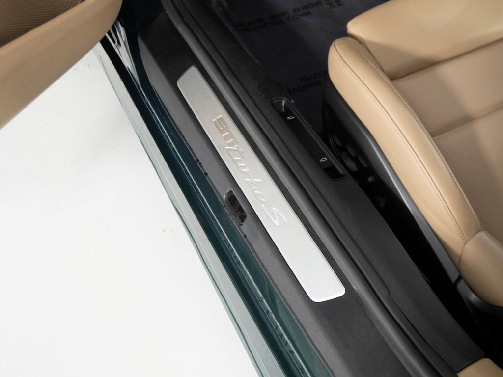 Used 2022 Porsche 911 Turbo S image 14