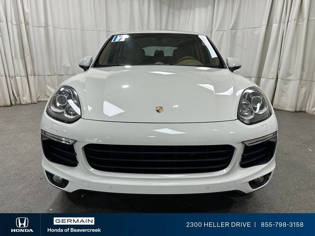 Used 2017 Porsche Cayenne AWD/4WD image 3