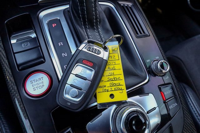 Used 2014 Audi S4 Prestige image 11