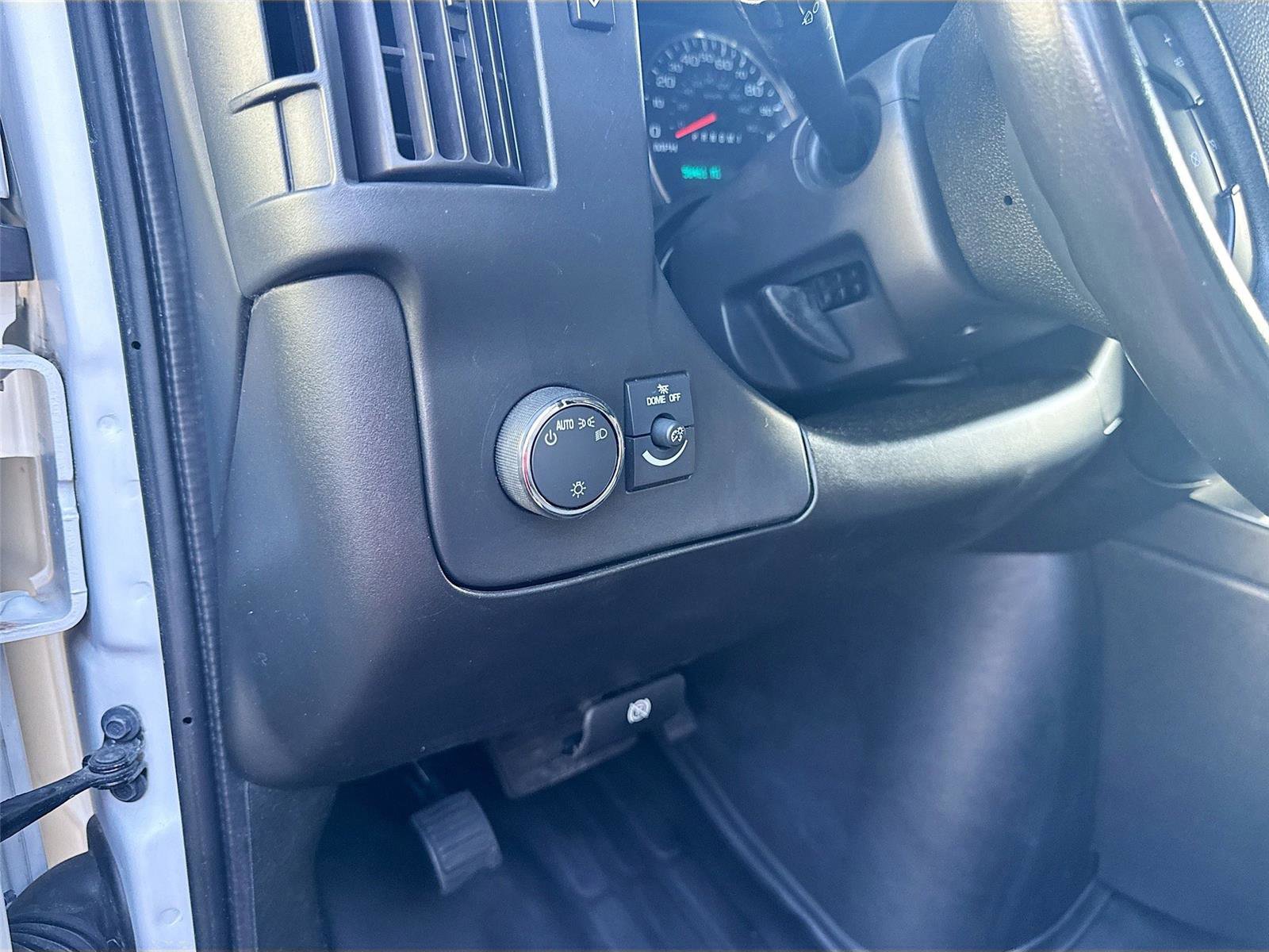 Used 2022 Chevrolet Express 3500 LS image 7