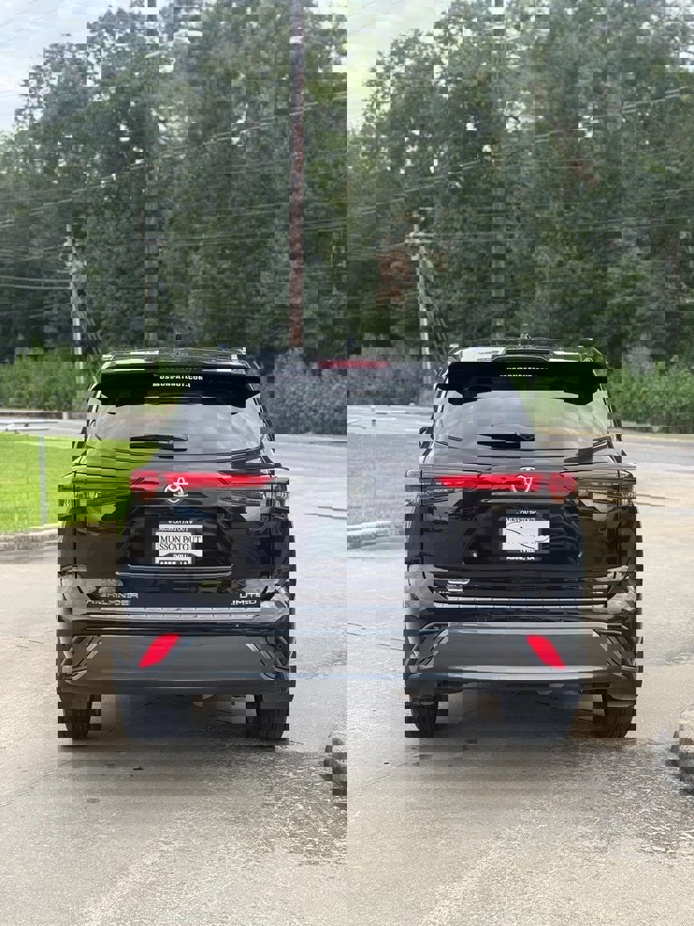 Used 2021 Toyota Highlander Limited image 5