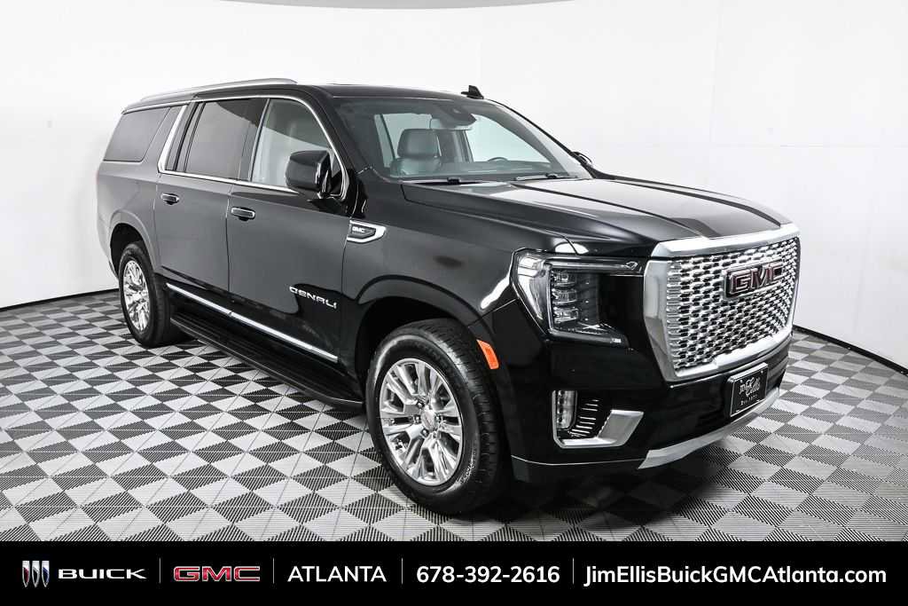 Used 2024 GMC Yukon XL Denali image 28