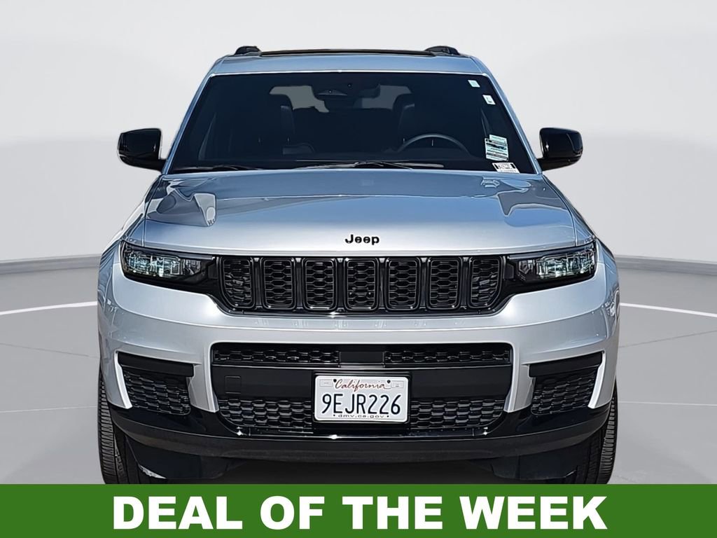 Used 2023 Jeep Grand Cherokee L Laredo image 8