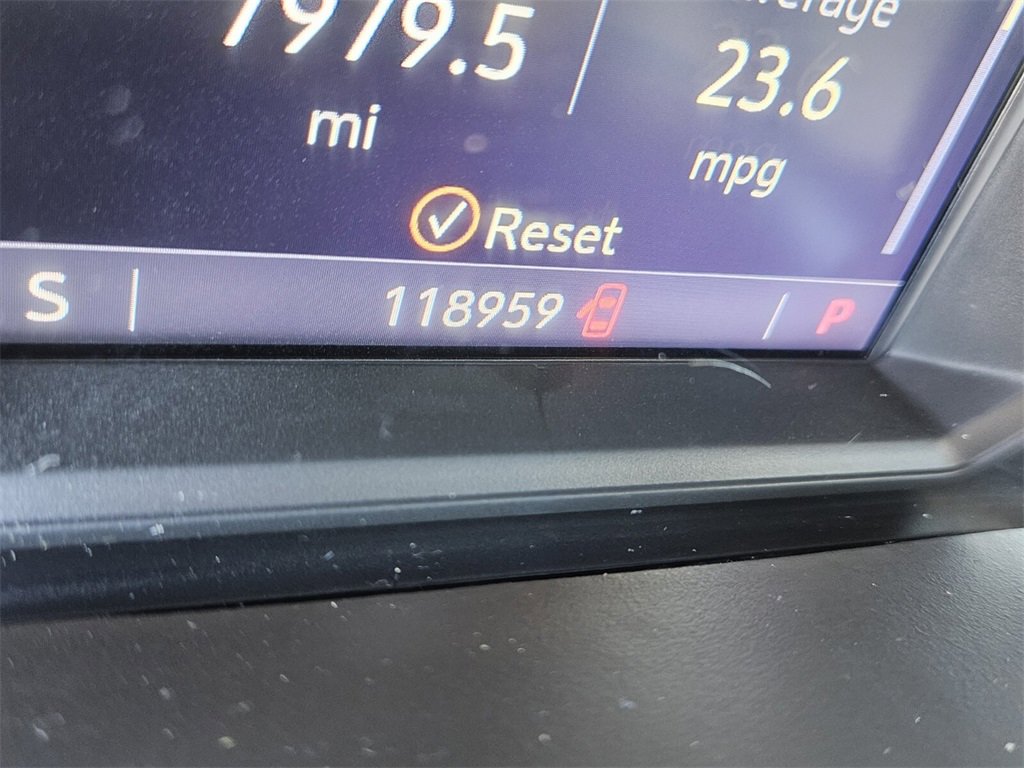 Used 2021 GMC Sierra 1500 SLT w/ SLT Premium Package image 26