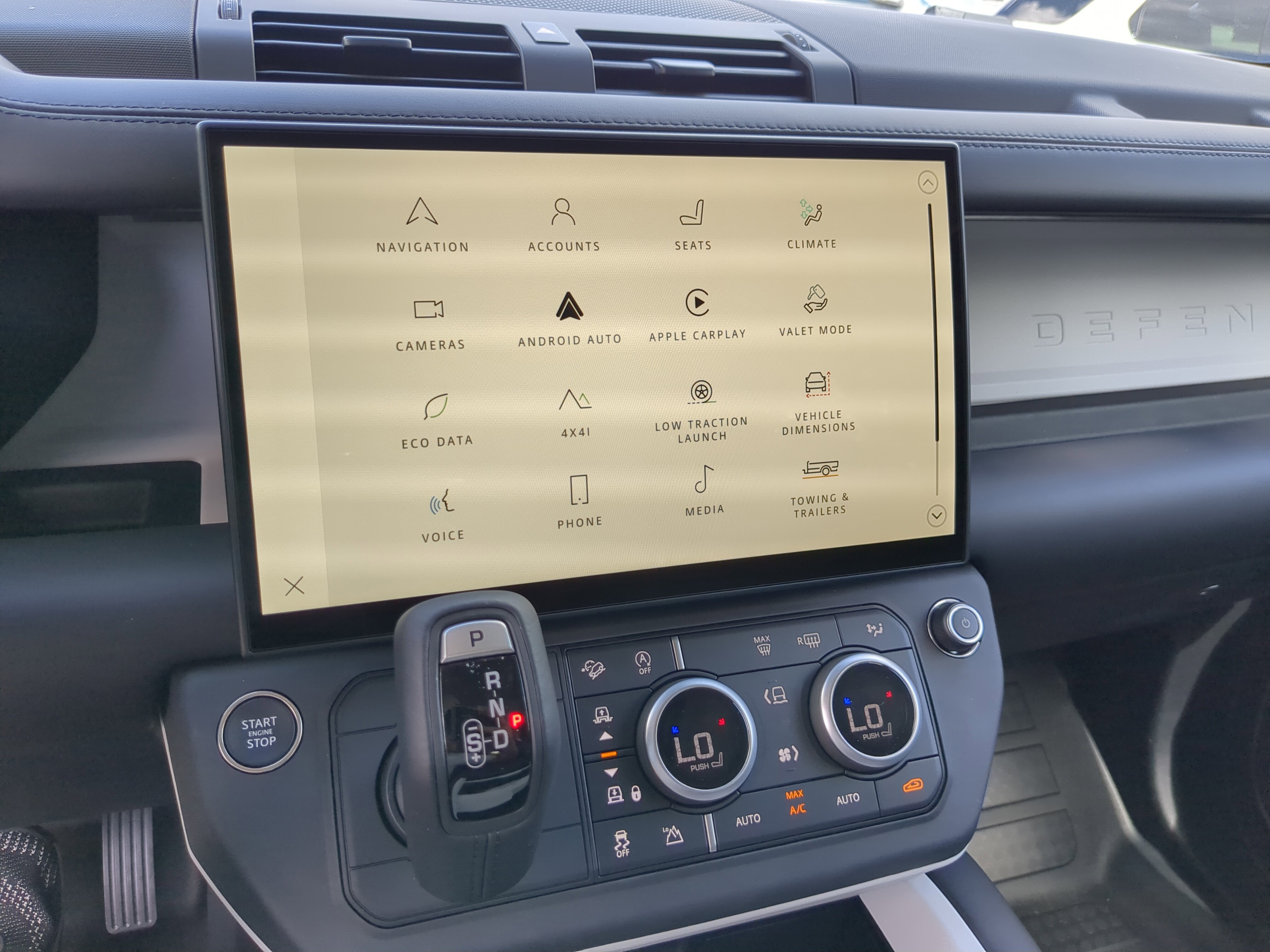 New 2026 Land Rover Defender 110 S image 24
