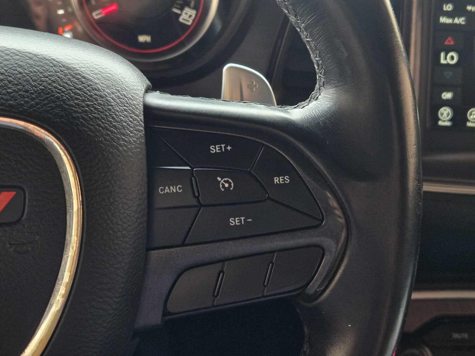 Used 2018 Dodge Challenger SXT RWD image 30