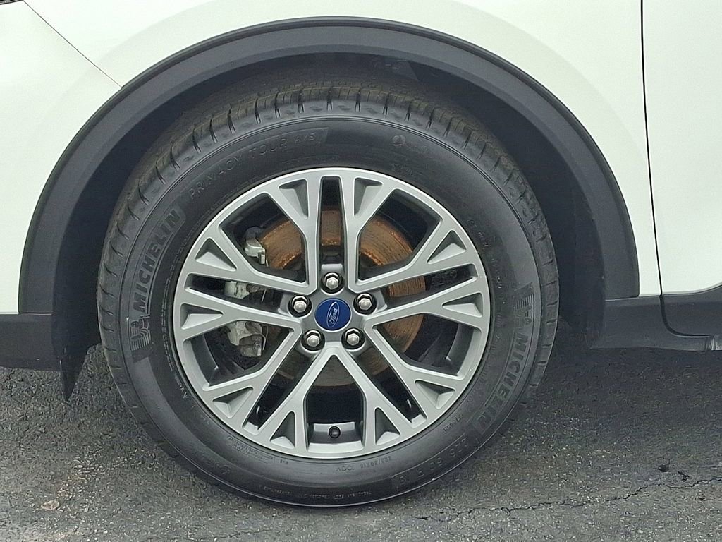 Certified 2022 Ford Escape SEL w/ Technology Package image 8