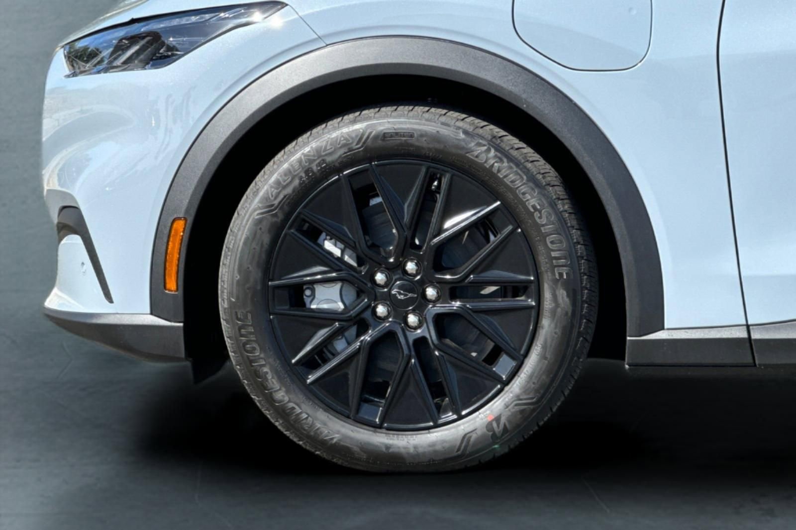 New 2025 Ford Mustang Mach-E Select w/ Comfort Package Lite image 29