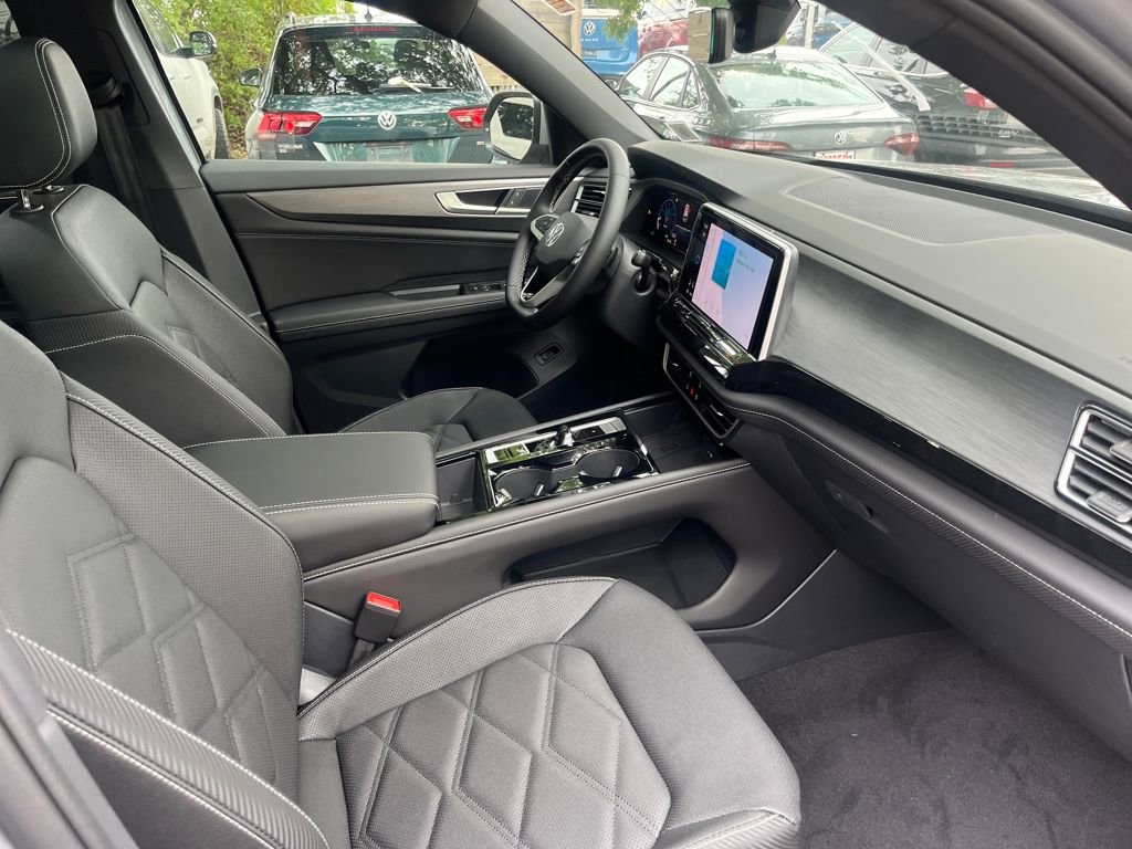 New 2026 Volkswagen Atlas Cross Sport SE image 19