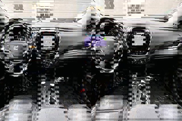 Used 2019 Chevrolet Traverse LT w/ LT Premium Package image 14