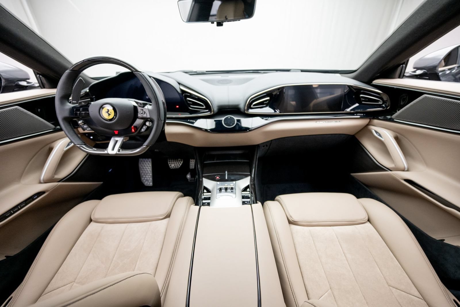 Used 2026 Ferrari Purosangue AWD/4WD image 12