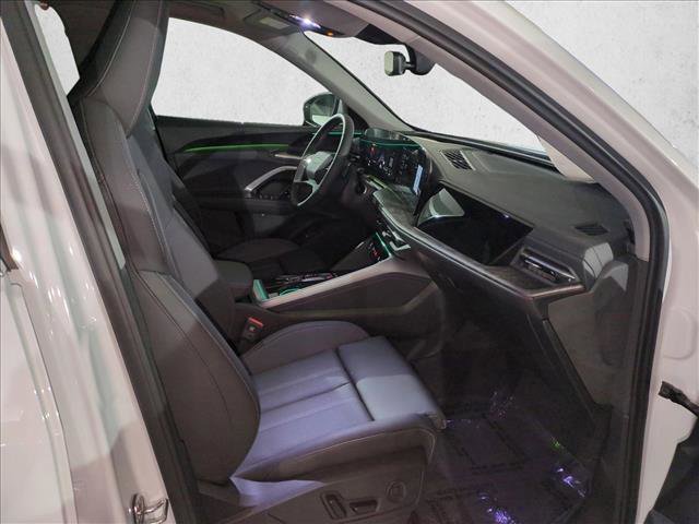 New 2025 Audi Q5 Premium Plus image 22