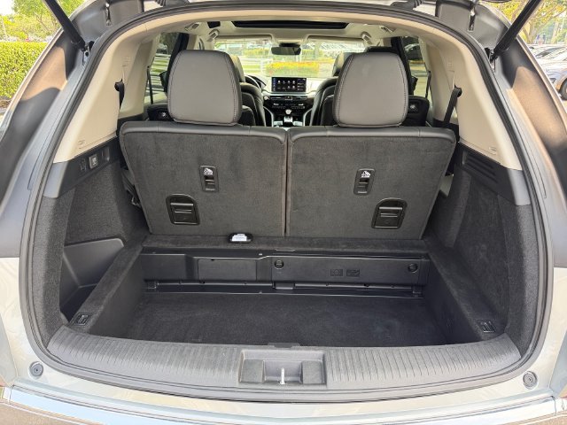 Certified 2025 Acura MDX SH-AWD image 13