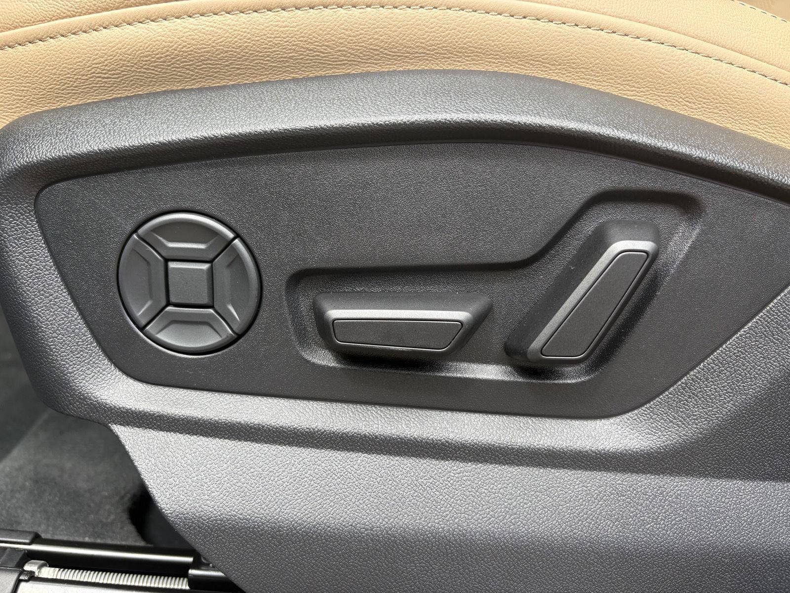 New 2026 Audi Q8 Premium Plus AWD/4WD image 11