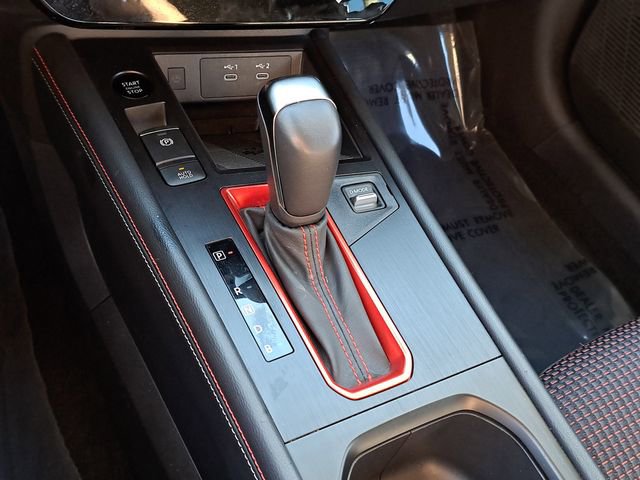 Used 2025 Nissan Kicks SR image 30