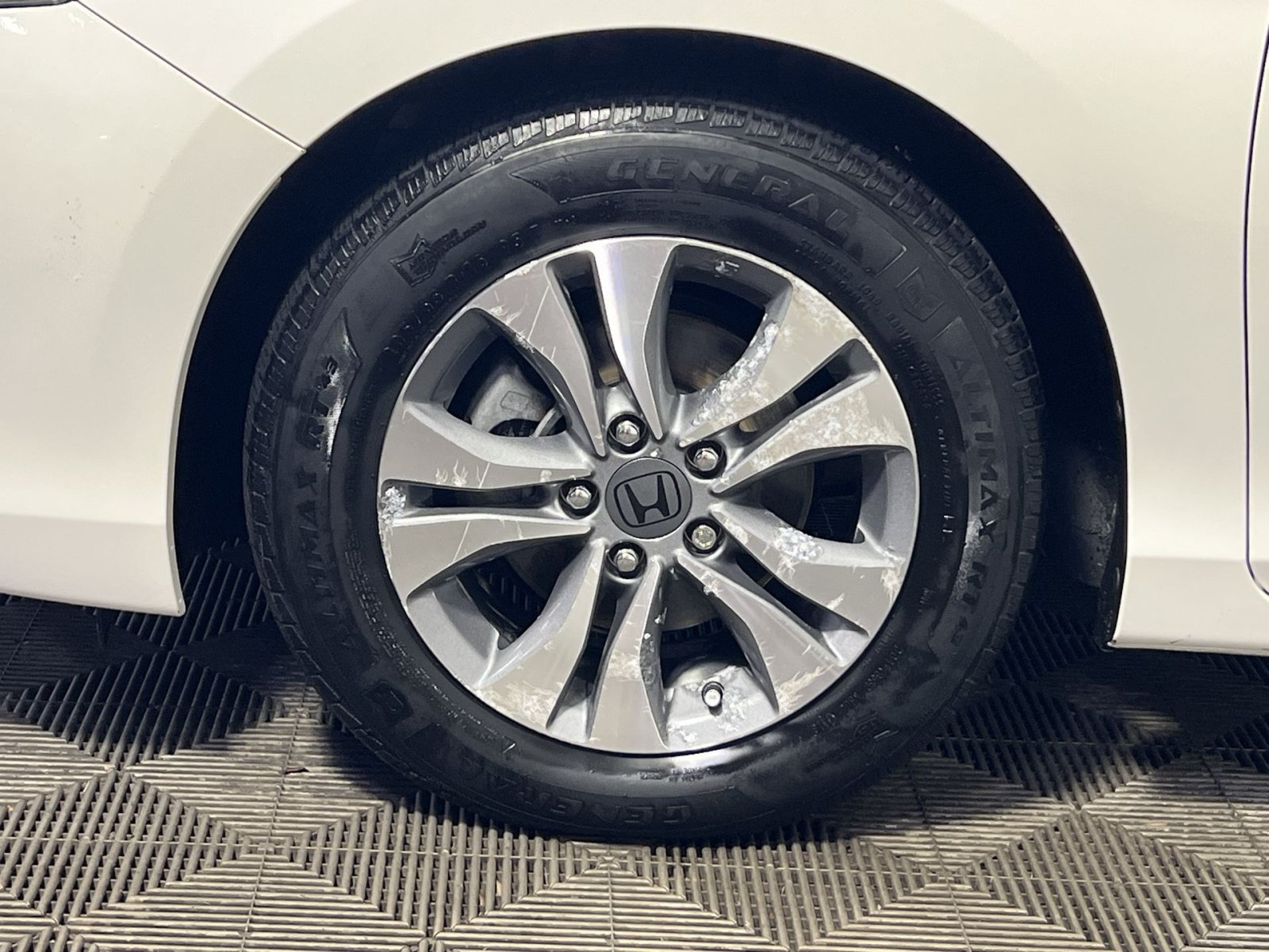 Used 2014 Honda Accord LX image 11