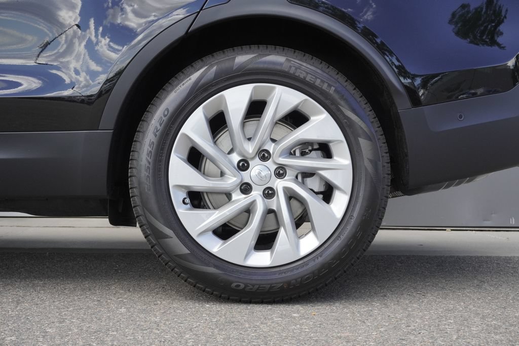 New 2026 Land Rover Discovery S AWD/4WD image 34